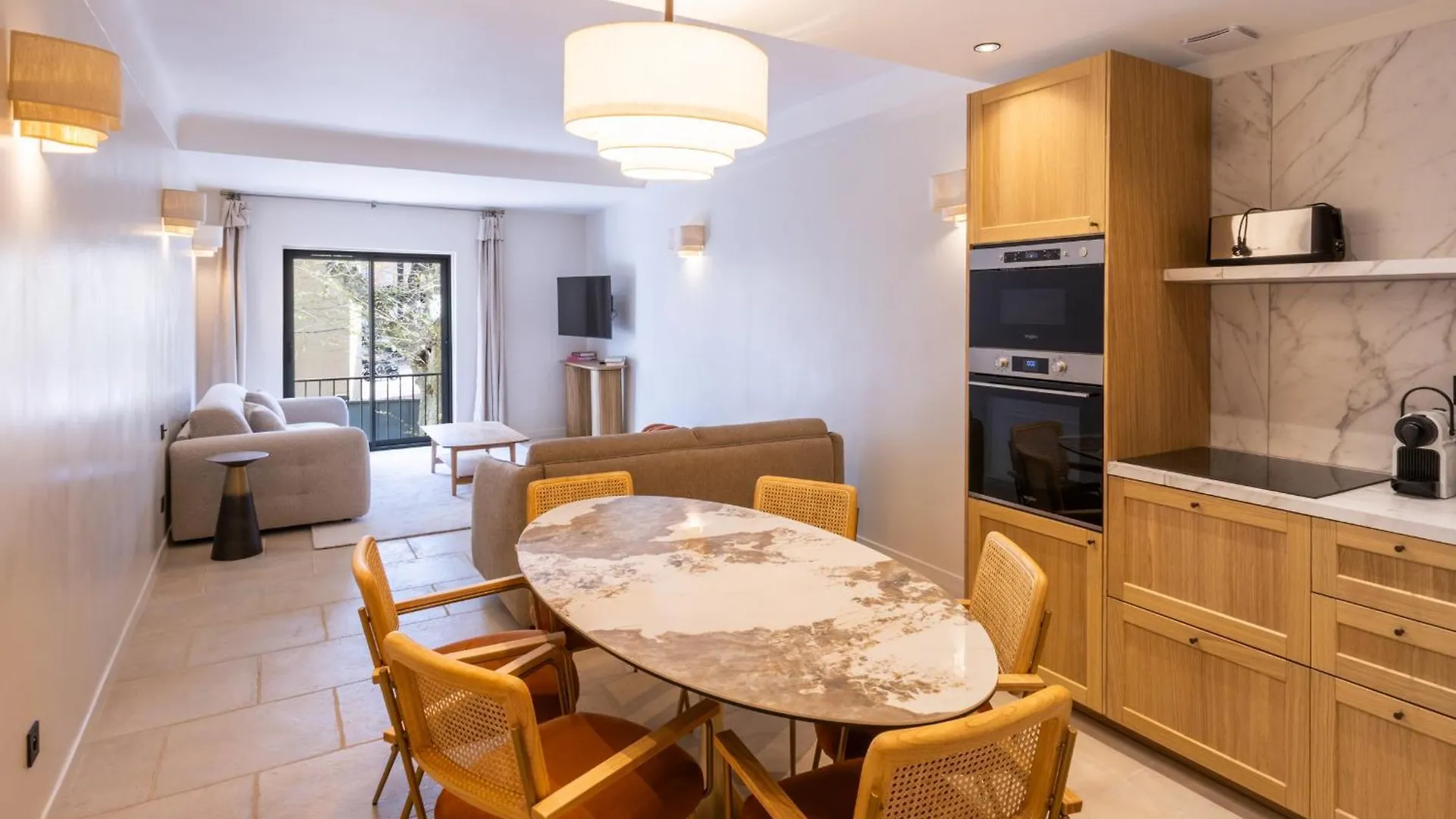 Appartement Port De Saint Tropez Et Place Des Lices